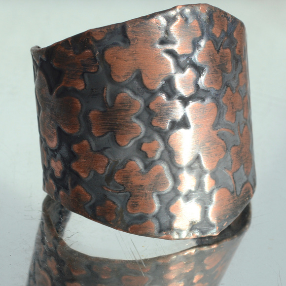 Irish Clover Wide Copper Cuff Bracelet Bracer Leaf Patina Solid Rustic Patina - Picture 4 of 8
